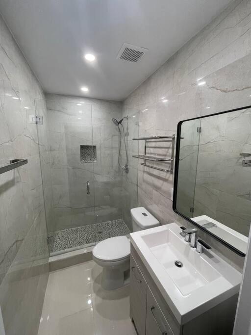 Modern Miami Oversized 3 Bedroom In Central Location Bagian luar foto