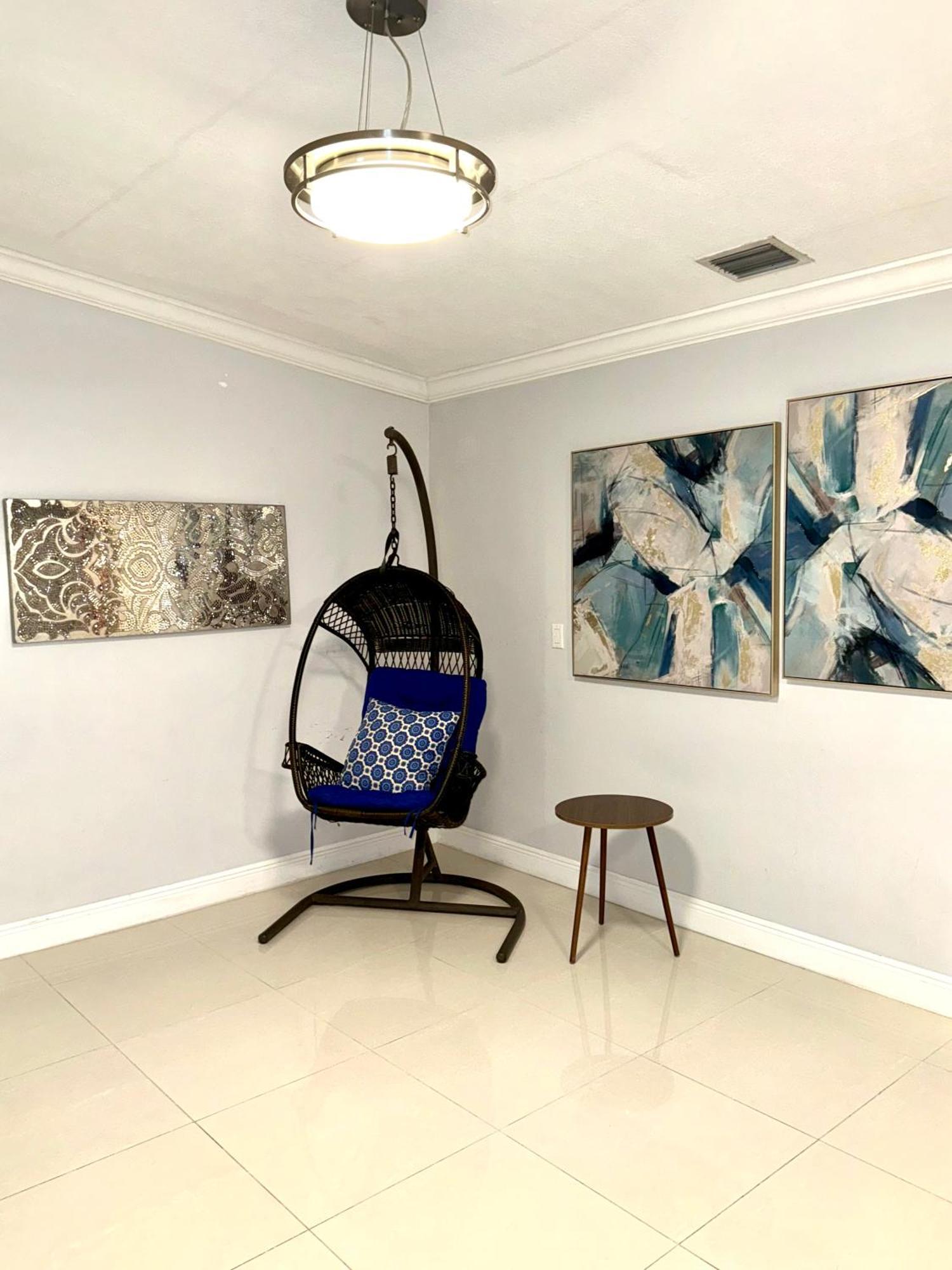 Modern Miami Oversized 3 Bedroom In Central Location Bagian luar foto