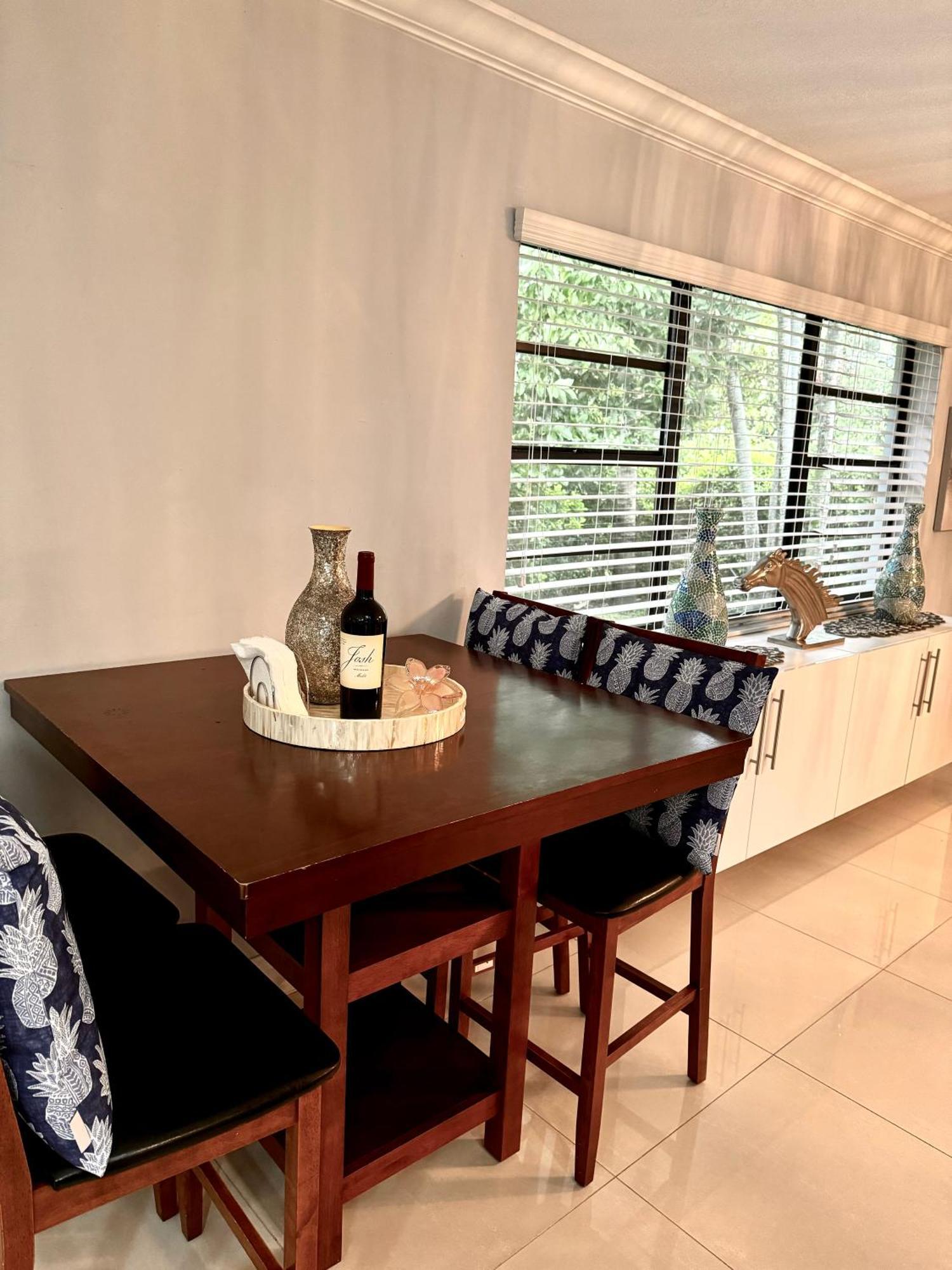 Modern Miami Oversized 3 Bedroom In Central Location Bagian luar foto